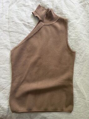 Superdown Asymmetrical Mock Neck Tank Top
